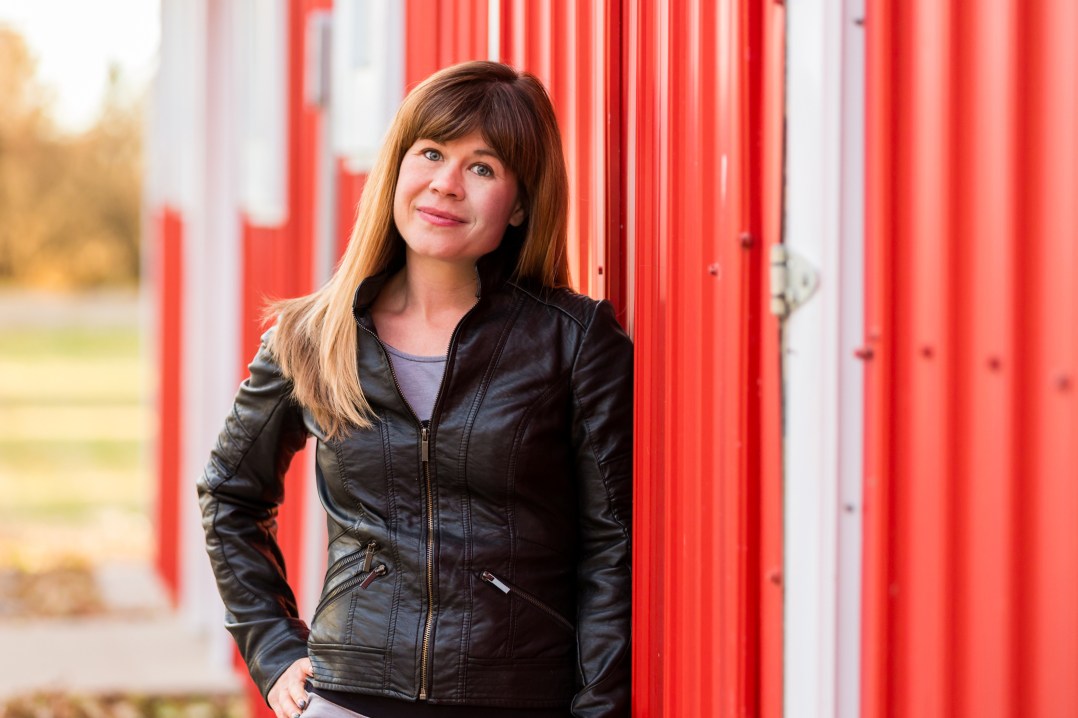 B9628C35-1634-4180-B3BA-A0CFB939AF00